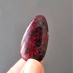 rare high quality purple eudialyte natural stone cabochon 35 x 19 x 6 mm , russian stone , eudialyte gemstone cabochon