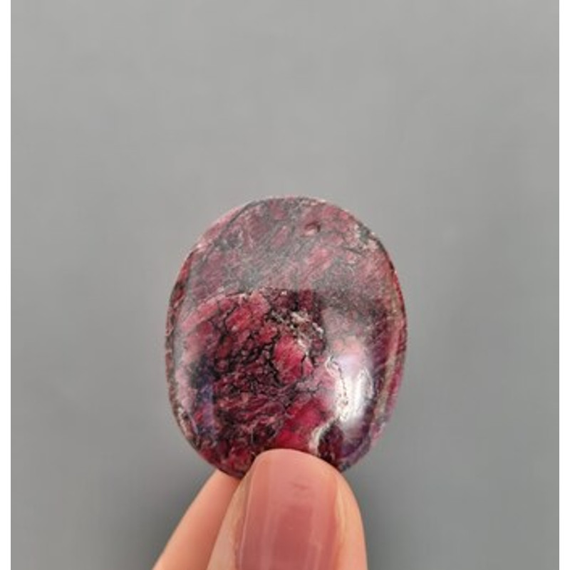 37 X 31 X 6 Mm Rare High Quality Purple Eudialyte Natural Stone Cabochon  Russian Stone  Eudialyte  0