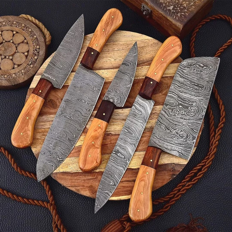 Handmade Damascus Steel Knife Set  Perfect For Every Chef 1