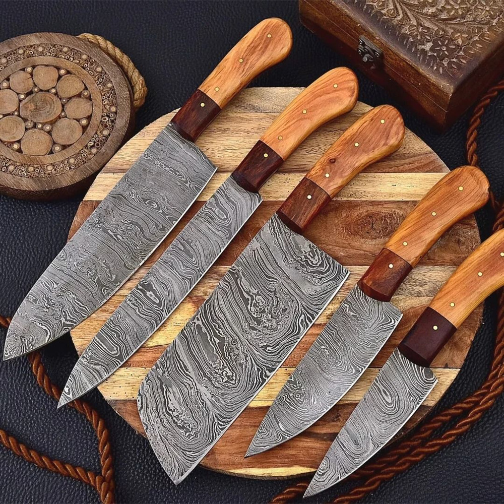 Handmade Damascus Steel Knife Set  Perfect For Every Chef 3