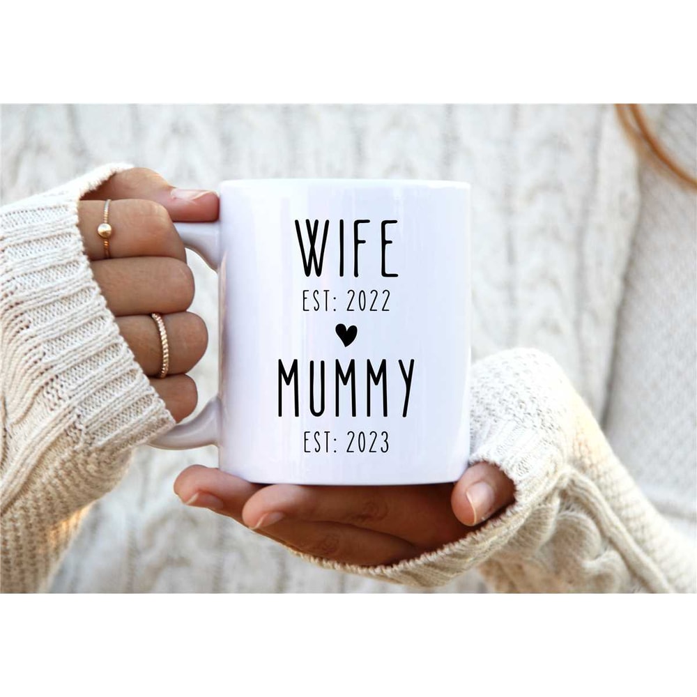 New Mum Gift. Mum Gift. Personalised Mum. Mummy To Be. Wife Present. Pregnancy Announcement..jpg