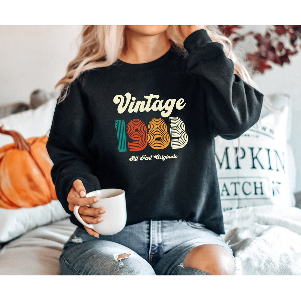 1983 Vintage Style Sweatshirt, 40th Birthday Gift, 1983 Retro Hoodie, A092.jpg