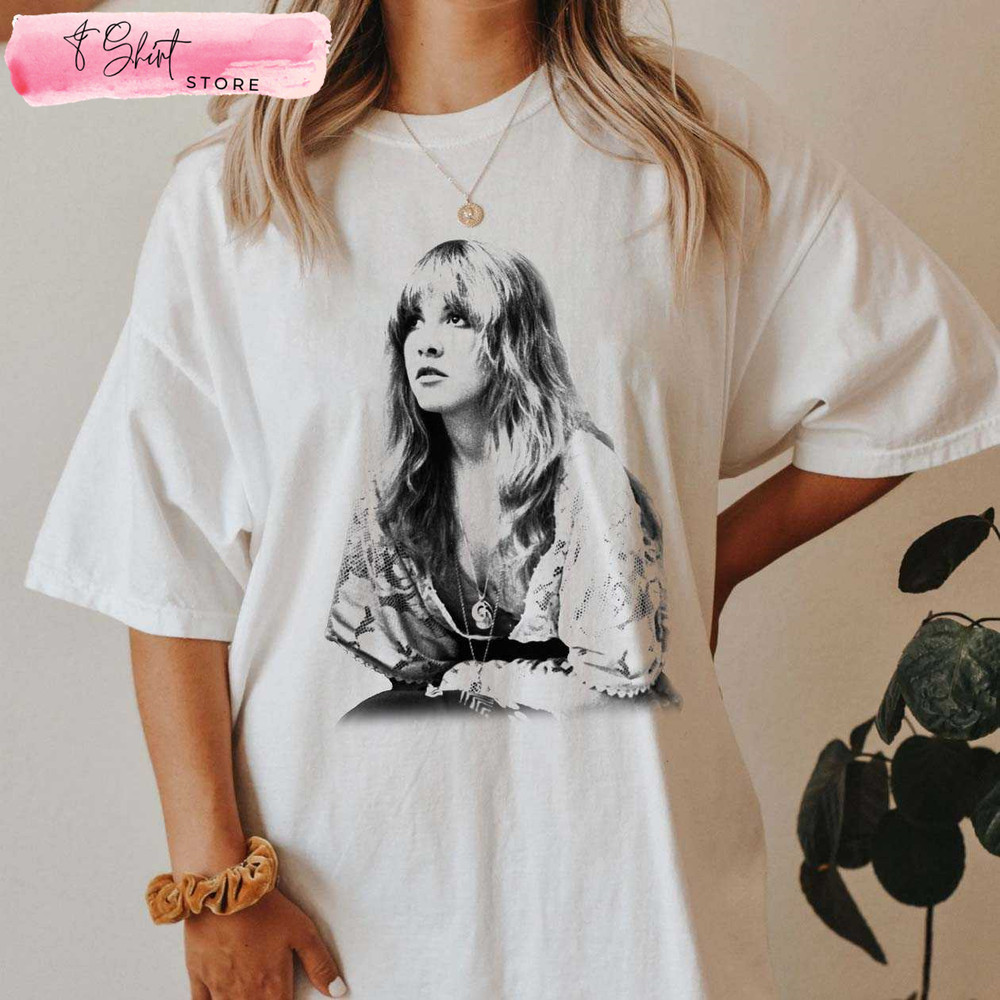 Stevie Nicks Vintage Tee Gifts for Fleetwood Mac Fans - Happy Place for Music Lovers.jpg