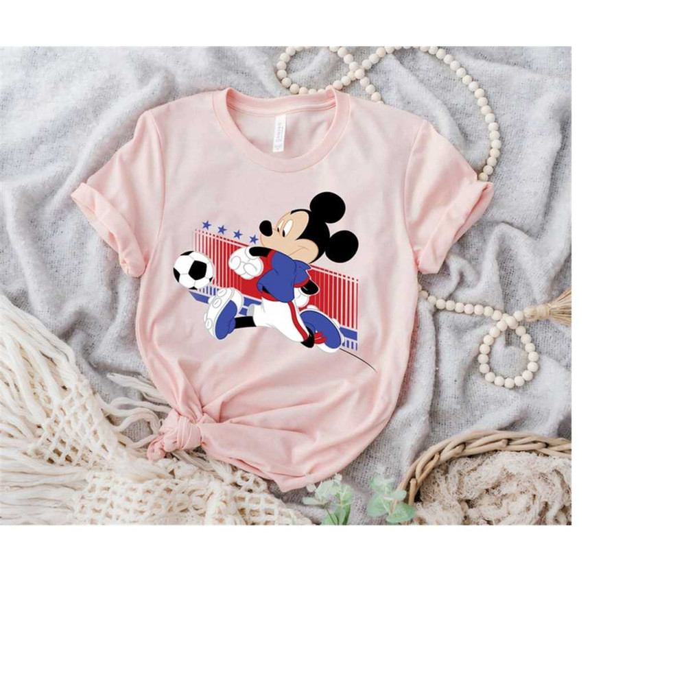 Disney Mickey Mouse Mickey And Friends USA Soccer T-Shirt, Disneyland Family Matching Shirt, Magic Kingdom, WDW Epcot Th.jpg