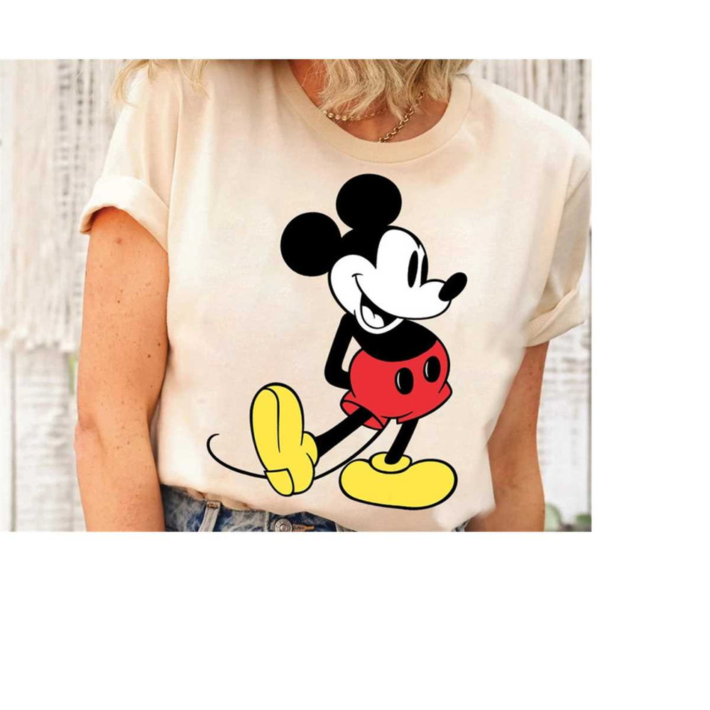 Disney Mickey Mouse Classic T-Shirt, Traditional Mickey Mouse, Mickey And Friends, Disneyland Family Matching Shirts, Ma.jpg
