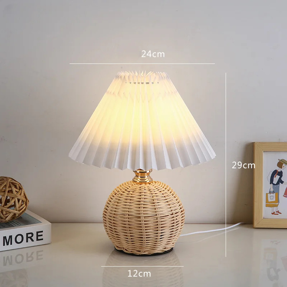 Nordic Ins Wind Internet Red Desk Lamp for Girls, High-End Pleated Bedroom Bedhead Lamp with Warm Night Light