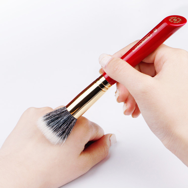 High Quality Soft Luxury Makeup Brush, Stippling Blush Brush, Animal Hair Red Rose Series Powder Face Brush