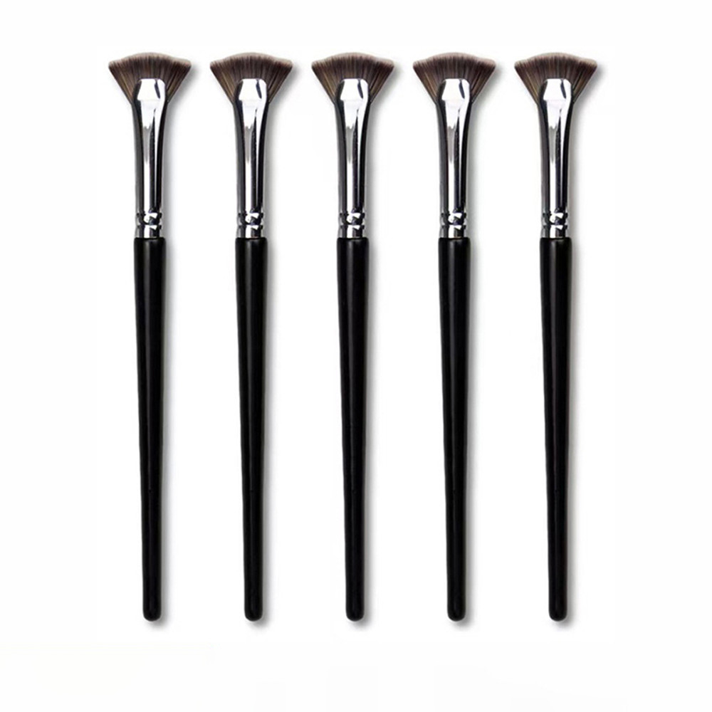 1PCS Fan Shaped Eyelash Brush Professional Makeup Tool, Soft No Shedding Mascara Brush, Highlighter Powder Smudge