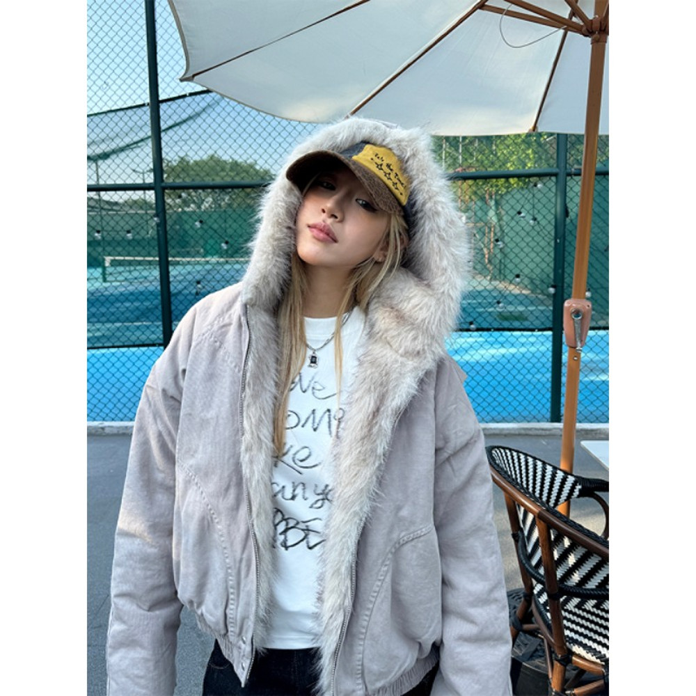 Womens Streetwear Jacket, American Retro Velvet Coat, Thickened Winter Wear with Fur Collar, Loose Fit Hooded Jacket