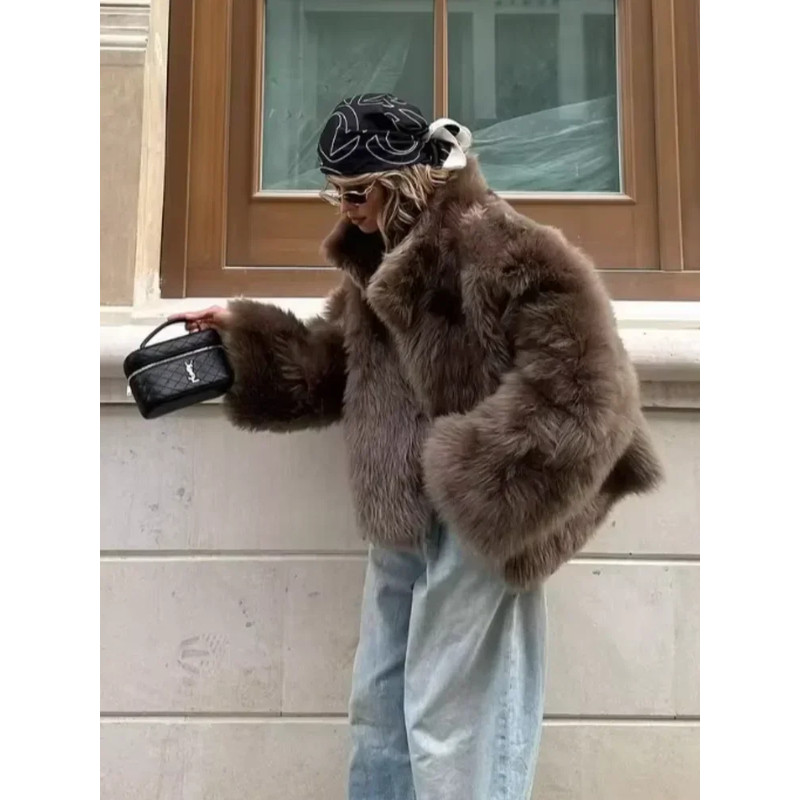 Elegant Womens Faux Fur Short Jacket, Stand Collar, Single Breasted Loose Coat, 2025 High Street Fashion