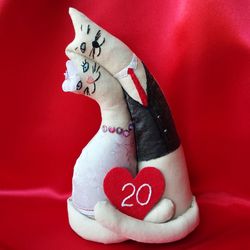 couple wedding anniversary gift. cute cat figurines. gift for cat lovers. gift f parents golden wedding anniversary gift