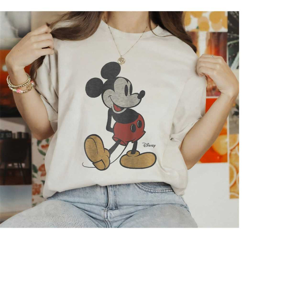 Disney Classic Mickey Mouse Pose Shirt, Mickey and Friends Shirt, Disneyland Holiday Vacation Trip Gift Unisex Adult T-s.jpg