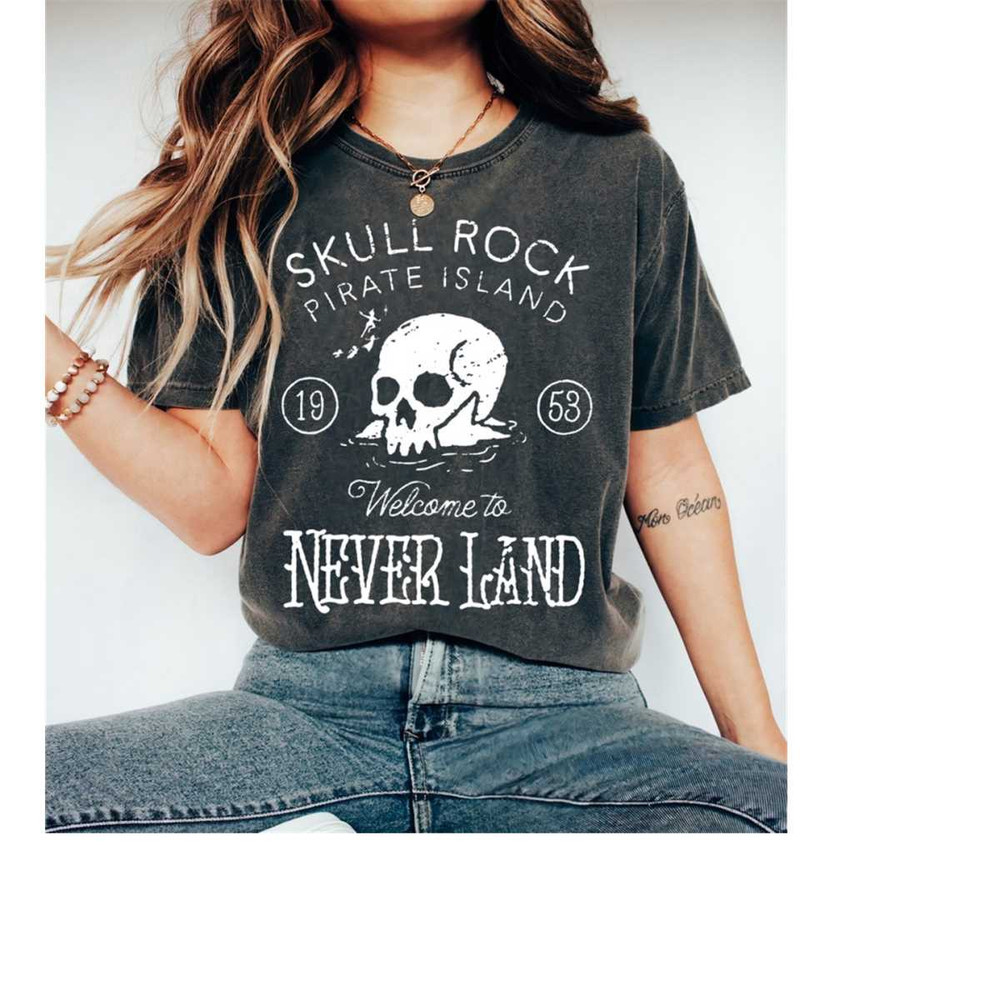 Disney Peter Pan Skull Rock Pirate Island Shirt, Peter Pan Shirt, Magic Kingdom, Disneyland Family Matching Shirts, Disn 1.jpg