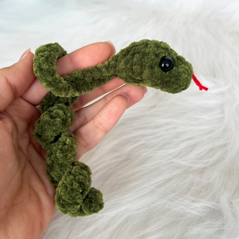 CROCHET PATTERN Snake Toy Christmas Snake Toy Keychain Snake  Amigurumi Tutorial PDF File 3