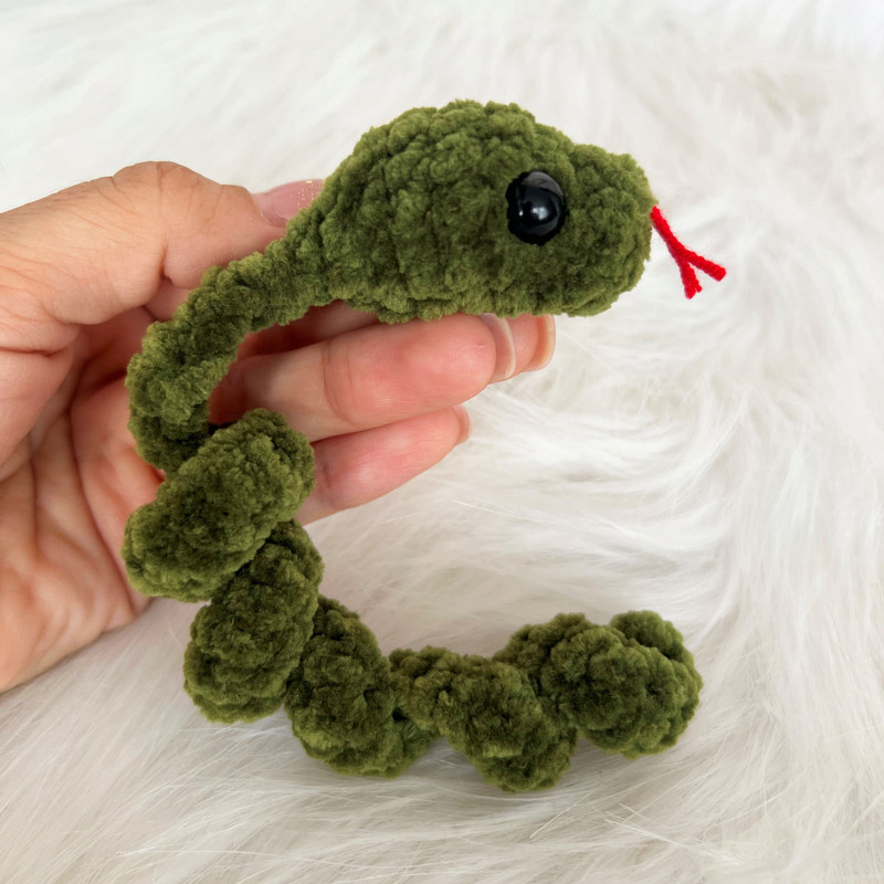 CROCHET PATTERN Snake Toy Christmas Snake Toy Keychain Snake  Amigurumi Tutorial PDF File 7