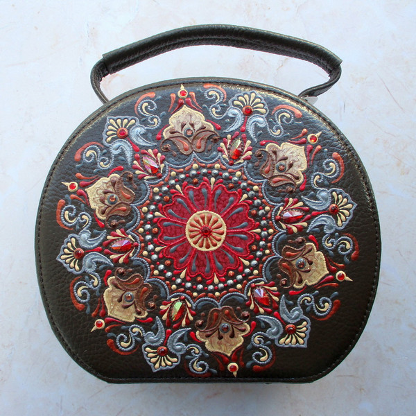 hand-painted-leather-bag.JPG