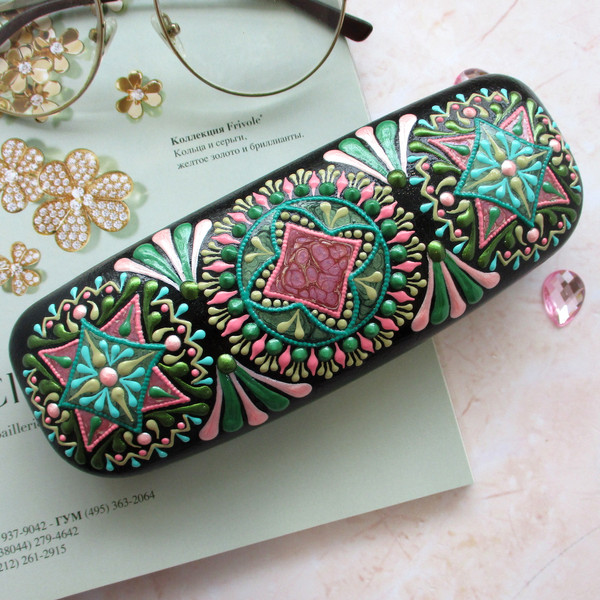 reading-glasses-case-personalized.JPG
