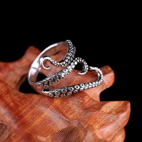 Silver Octopus Tentacle Ring (5).jpg