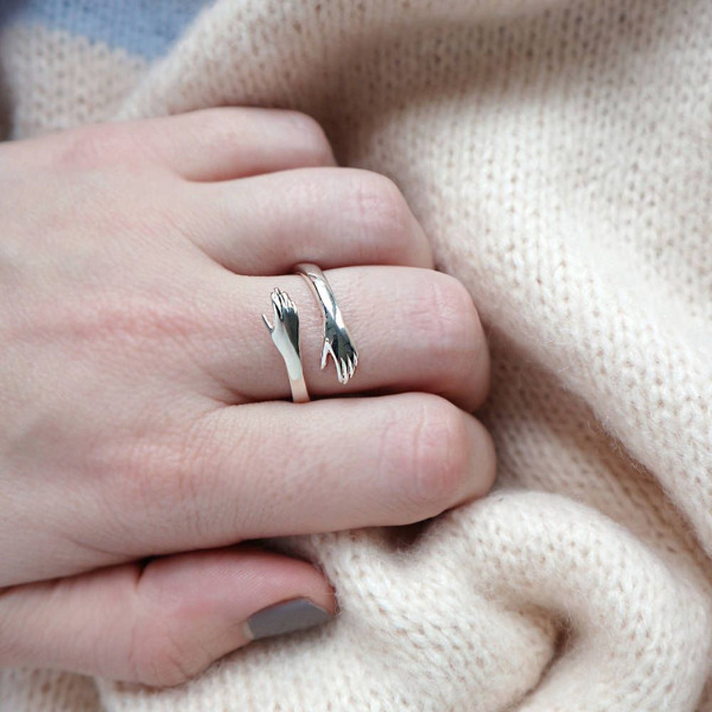 Silver Hug Ring, 1.9 cm Diameter 1