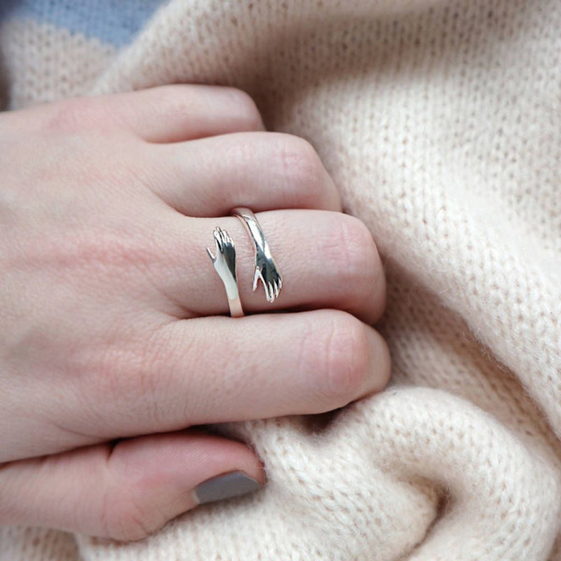 Silver Hug Ring, 1.9 cm Diameter 1
