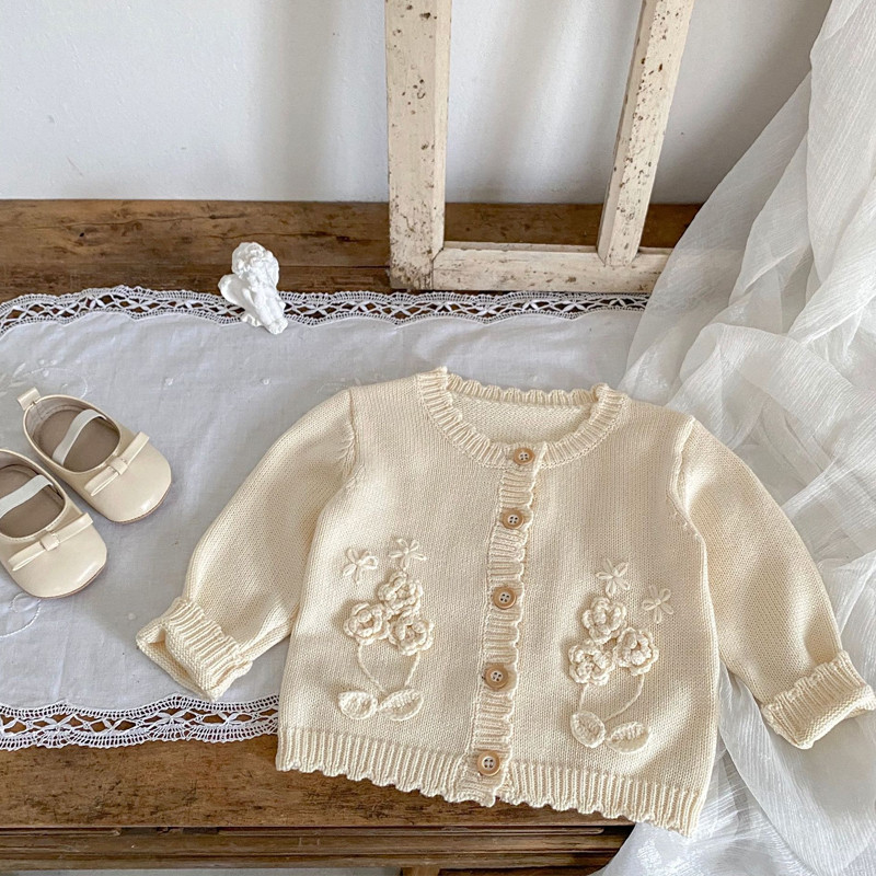 Autumn new baby clothing 0-3 year girls hand hook flower sweater knitted cardigan jacket cute toddler knit outerwear
