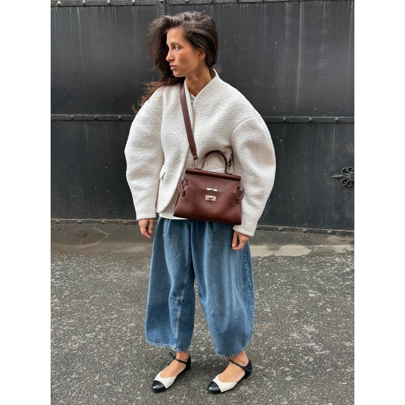 Elegant Plush V Neck Short White Coat Women Retro Casual Single Breasted Tweed Coats Female Autumn 2