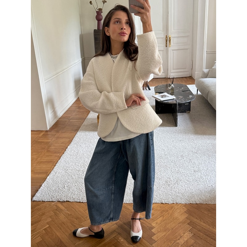 Elegant Plush V Neck Short White Coat Women Retro Casual Single Breasted Tweed Coats Female Autumn 4