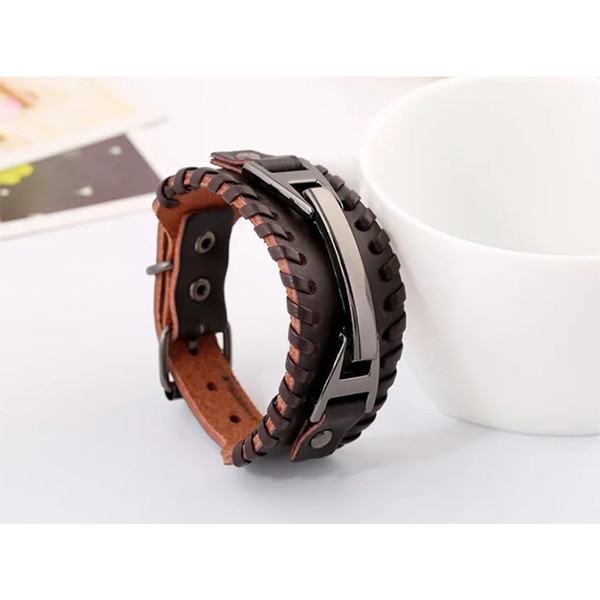 Leather bracelet brown (7).png