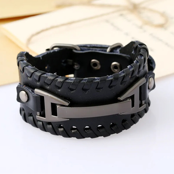 Leather bracelet black (5).png