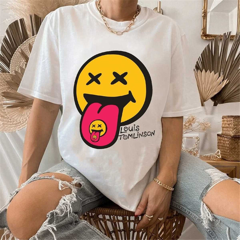 Funny Smiley Face Louis Shirt, Louis Tomlinson Merch ,One Direction Shirt, One Direction Gift, Shirt For Fan Louis Tomli.jpg