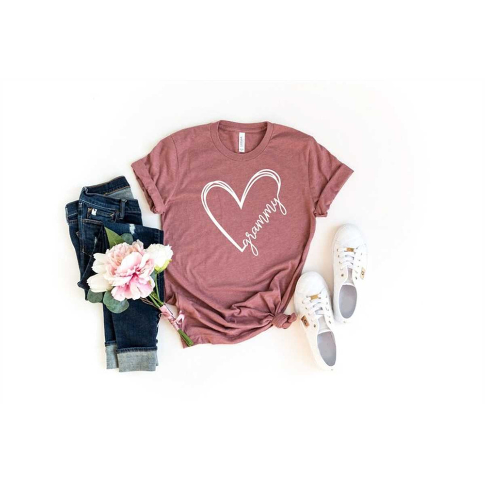 Grammy Heart Shirt, Shirt for Grandma, Mothers Day Shirt, Mother's Day Gift, Best Grammy Shirts, Grandma Birthday Gift,.jpg