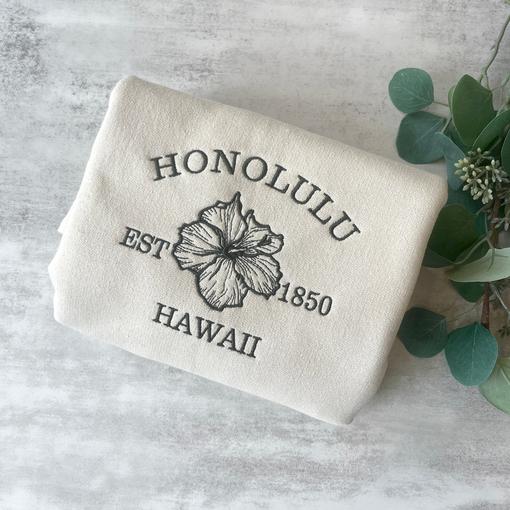 Embroidered Honolulu Sweatshirt, Hibiscus Flower Crewneck Sweatshirt, Graphic Sweatshirt, Trendy Sweatshirt, Hawaii Sweatshirt.jpg