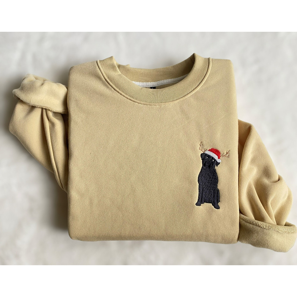 Embroidered Christmas Dog Sweatshirt Black Labrador Retriever Christmas Sweater Women Christmas Sweatshirt Christmas Crewneck Winter Sweater.jpg