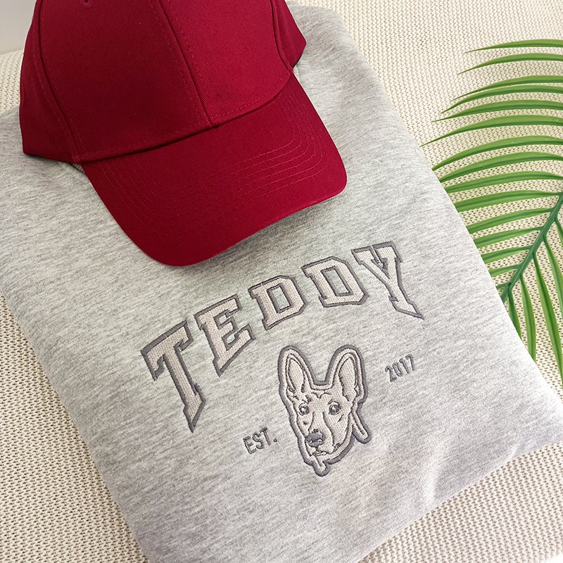 Christmas Present Custom for Pet Lovers,Pet Face Shirt Personalized,Dog Owner Gift Idea,Custom Embroidered Portrait from Your Photo.jpg