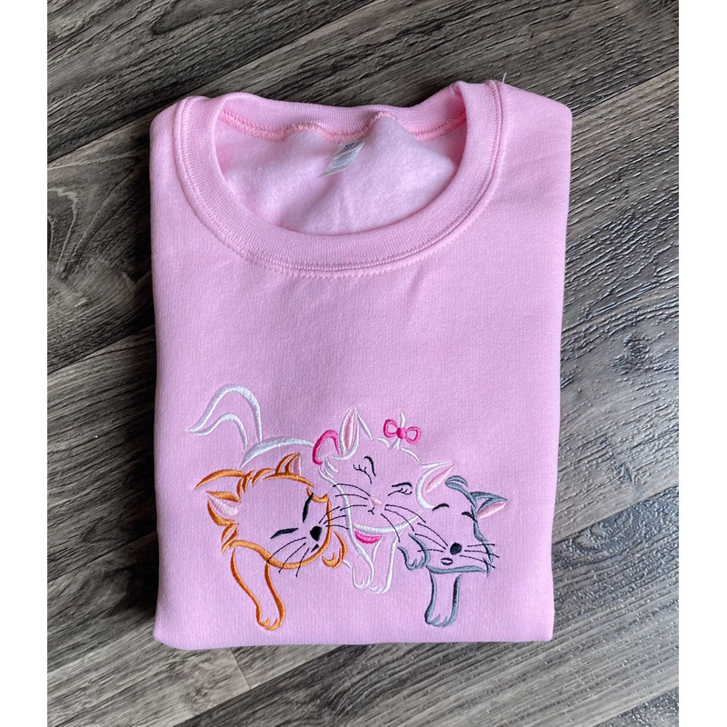 Aristocats Embroidered Sweatshirt Disney Cats Embroidered Crewneck Disney World Crewneck Disneyland Crewneck Sweatshirt.jpg
