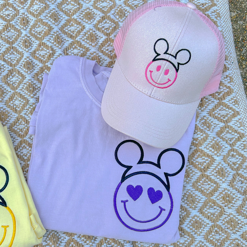 Heart Eyes Smiley Mickey Hat Embroidered T-shirt Disney Snacks Embroidered T-shirt Smiley Sweatshirt.jpg