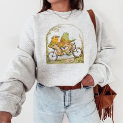 frog and toad sweatshirt , vintage classic book crewneck, cottagecore hoodie, gift for best friend,cottagecore aesthetic