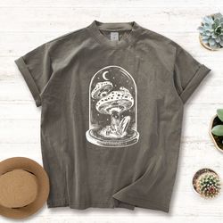 oversized crewneck vintage glass cup mushroom frog unisex graphic tshirt,frog and toad shirt,frog lover gift