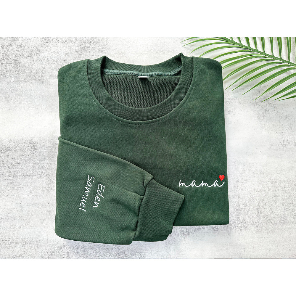 Personalized Embroidered Mama Sweatshirt with Children's names on Sleeve,Custom Embroidery Mom Crewneck, Gift For New Mom, Mother's Day Gift.jpg
