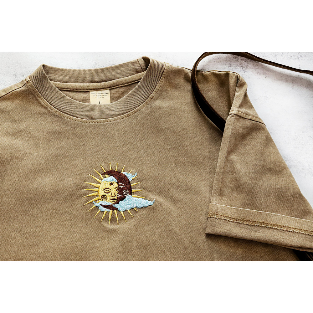 Sun And Moon Embroidered Tshirt,Moon Bohemian Shirt,Oversized Vintage tshirts,Gifts for herhe.jpg