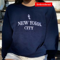 vintage embroidered new york city sweatshirt, statue of liberty crewneck