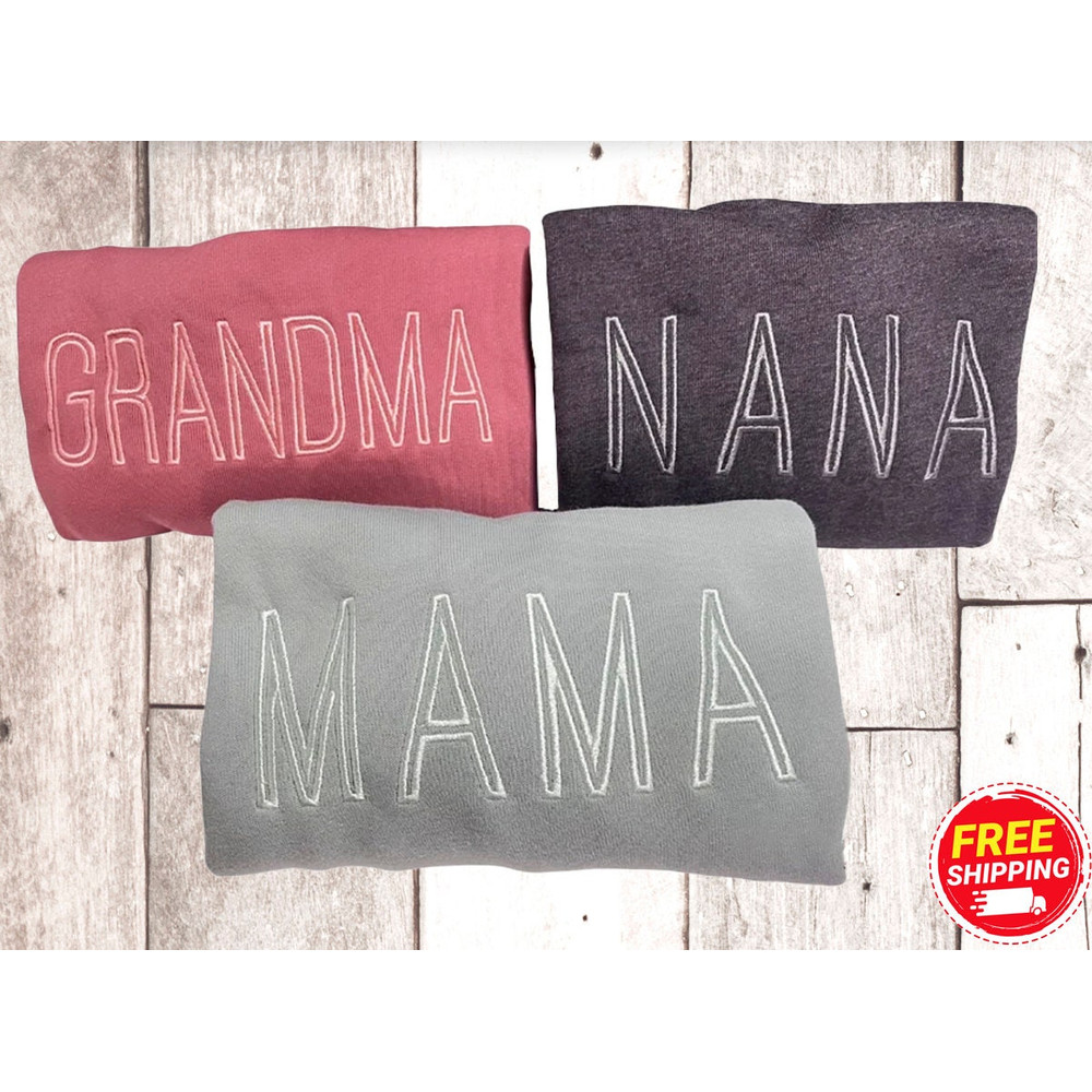 Personalized Mama Embroidered Sweatshirt, Custom Mama Heart Shirt with Name Heart on Sleeve, Mother's Day Gift Personalized, Gifts for Mom.jpg