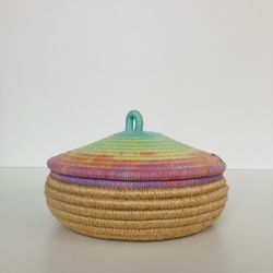 Rainbow basket with lid 3.7'' x 6.5''
