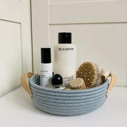 decorative round tray, stand for jewelry and candles