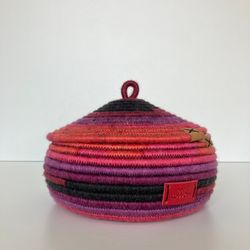 Raspberry storage basket with lid 6.5'' x 5''