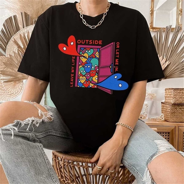 One Direction Zayn Malik Black Shirt Nobody Is Listening Zayn