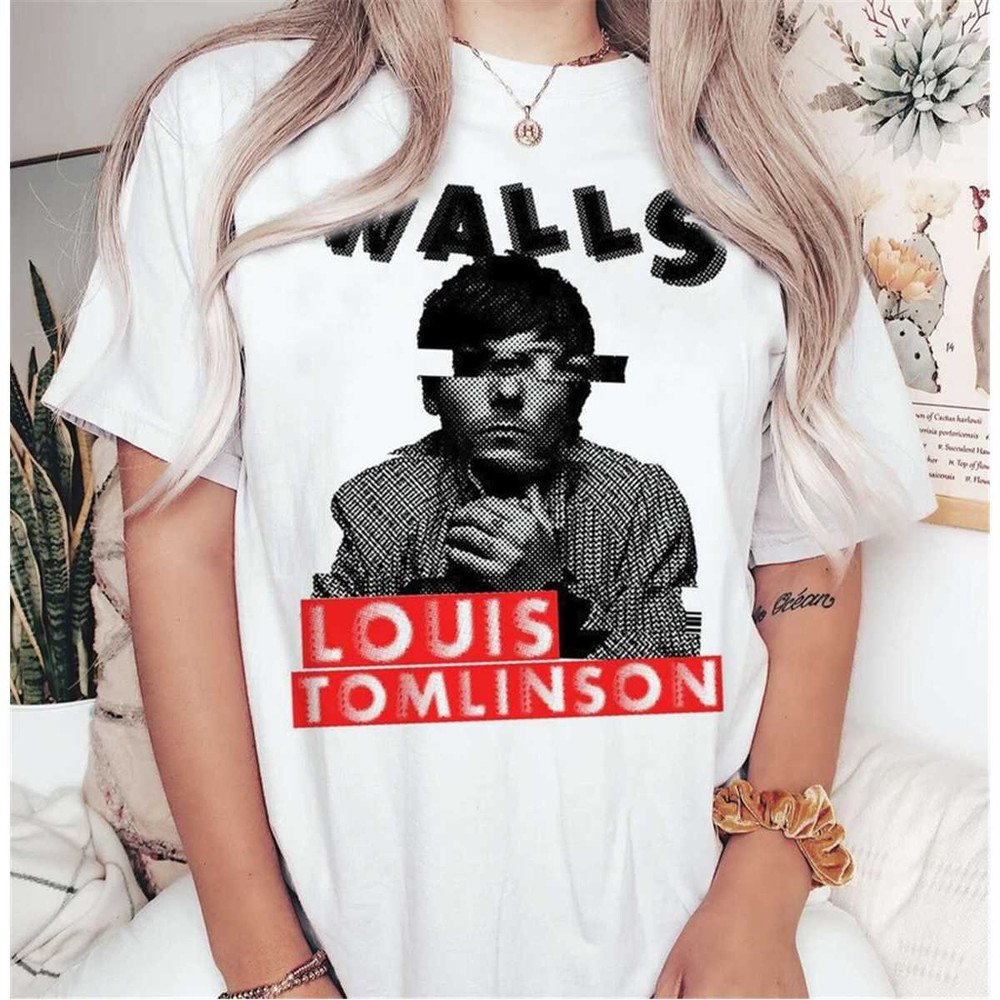 Retro Walls 90s Louis Tomlinson Shirt, Louis Tomlinson Merch, One Direction Shirt, Louis Tomlinson Fan Shirt.jpg