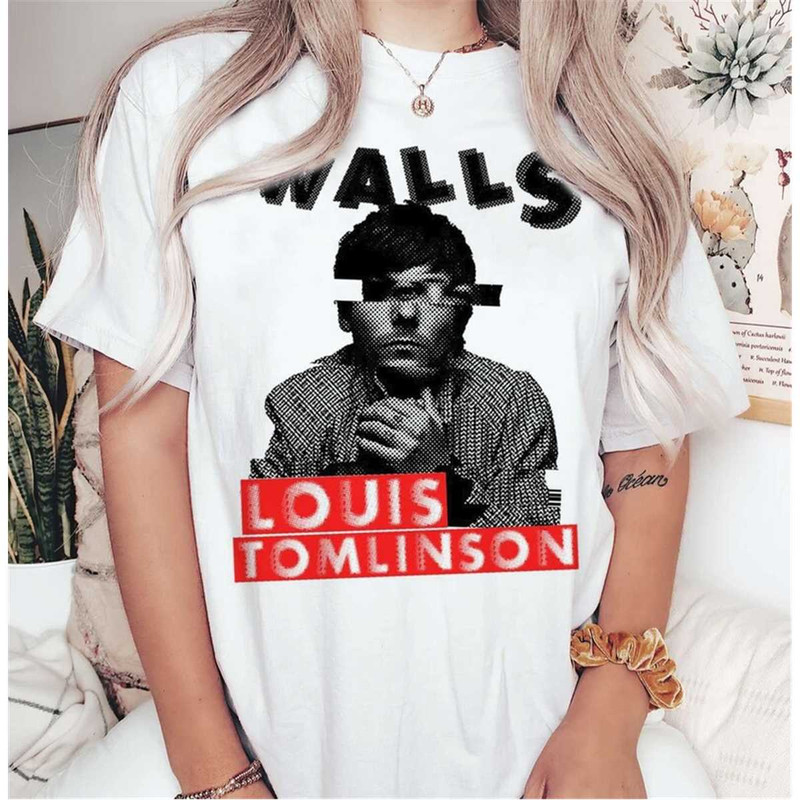 Retro Walls 90s Louis Tomlinson Shirt, Louis Tomlinson Merch, One Direction Shirt, Louis Tomlinson Fan Shirt.jpg