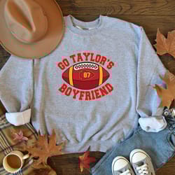 goose bumps sweatshirt, best friend sweatshirt, couple sweatshirt,best friend gift,funny sweatshirt,silly goose sweatshi