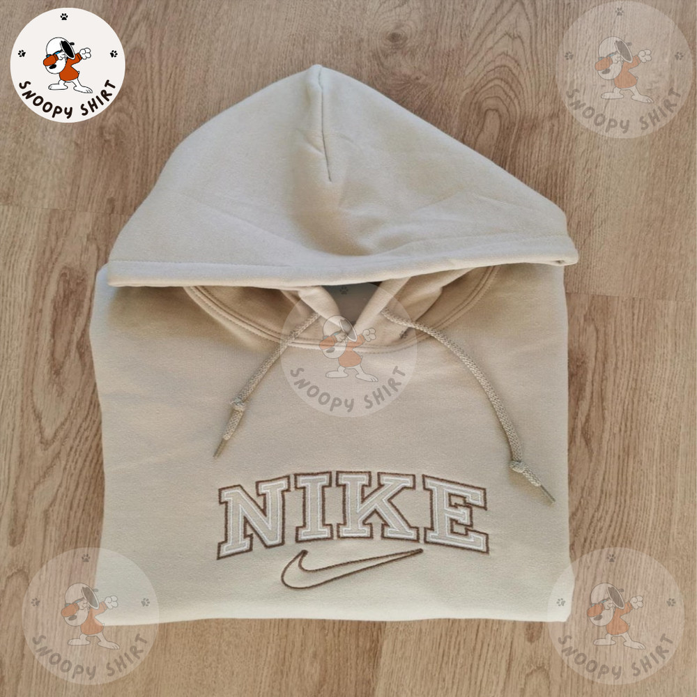 Nke Embroidered Sweatshirt, Nke x Snoop Embroidered Sweatshirt, Cartoon Crewneck Sweater, Nke Vintage Sweatshirt 1.jpg